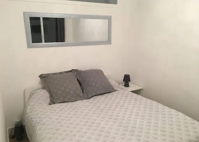 Apartament Aux Portes Du Palais Benedictine - Cour Privative