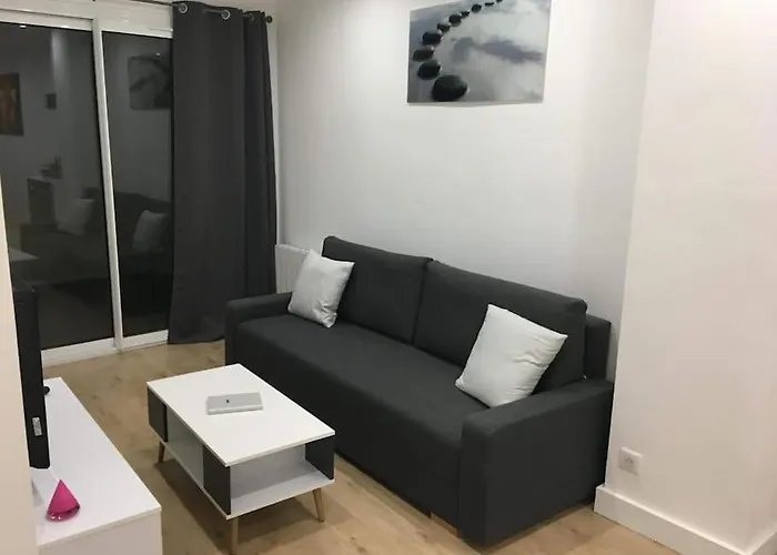 Aux Portes Du Palais Benedictine - Cour Privative Apartament *